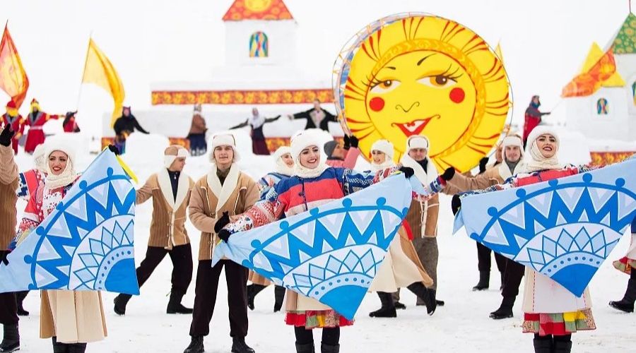 Ежегодный фестиваль «Сибирская Масленица» в селе Новотырышкино.