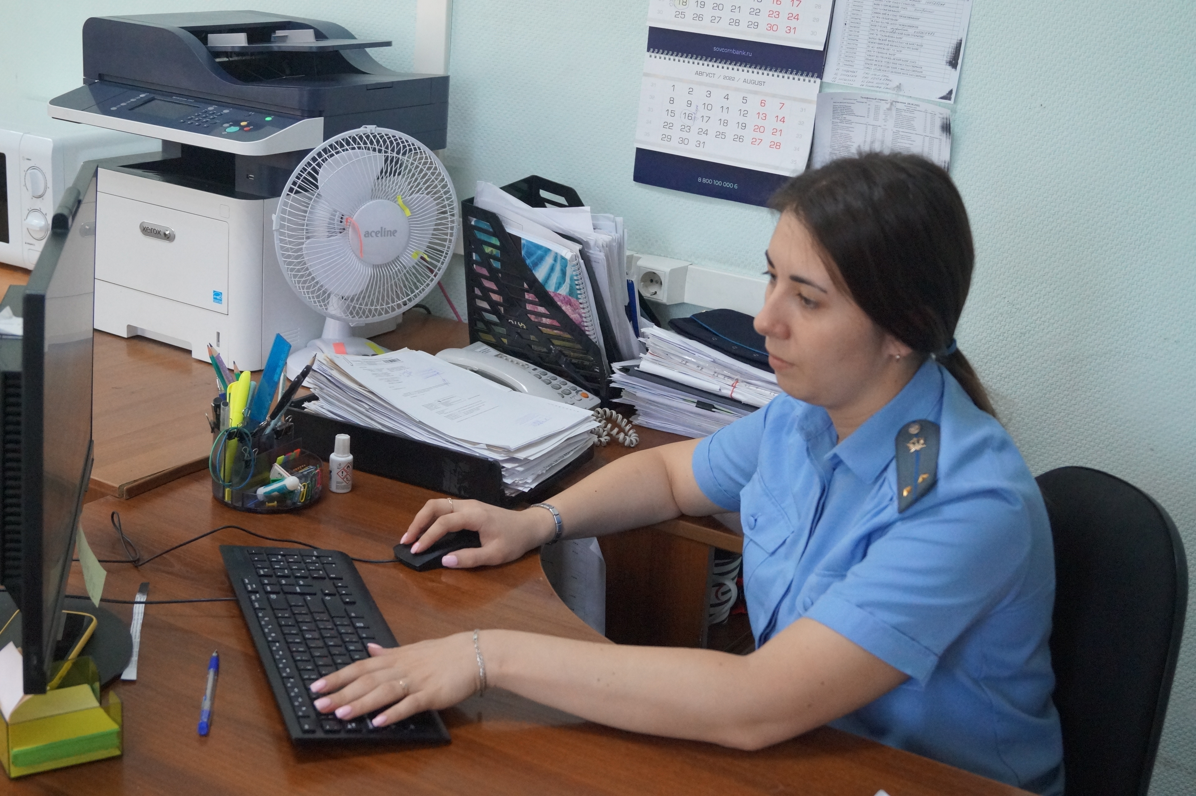 В Алтайском крае судебные приставы помогли жителям сохранить прожиточный минимум.